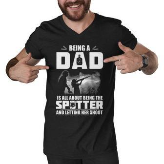 Being A Dad - Letting Her Shoot Men V-Neck Tshirt - Seseable