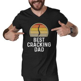 Funny Best Cracking Dad Chiropractor Chiropractic Father Men V-Neck Tshirt - Thegiftio UK