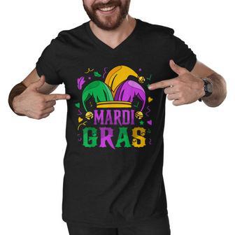 Mardi Gras T Mardi Gras 2022 Beads Mask Feathers V2 Men V-Neck Tshirt - Thegiftio UK