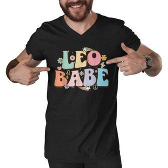 Retro Groovy Leo Babe July & August Birthday Leo Zodiac Sign Men V-Neck Tshirt - Seseable