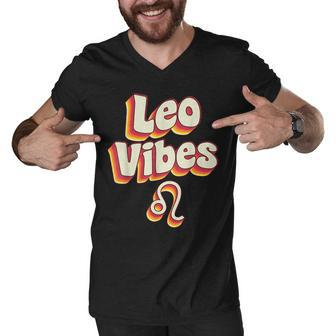 Retro Leo Zodiac Sign Astrology July August Birthday Leo Men V-Neck Tshirt - Seseable