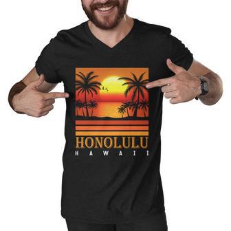 Sunset Honolulu Hawaii Summer Plam Tree Men V-Neck Tshirt - Thegiftio
