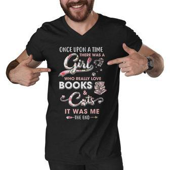 There Was A Girl Who Really Loved Books And Cats Men V-Neck Tshirt - Thegiftio UK