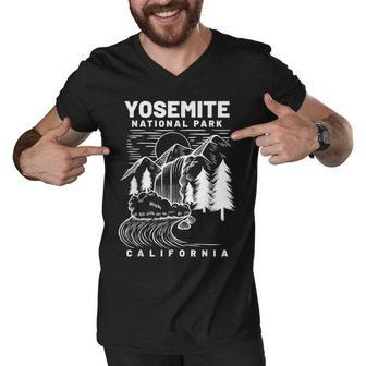 Vintage Yosemite National Park California Hiker Men V-Neck Tshirt - Seseable