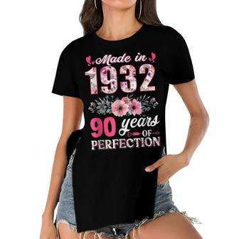 Made In 1932 Floral 90 Years Old 90Th Birthday Gift Women's Short Sleeves T-shirt With Hem Split - Seseable