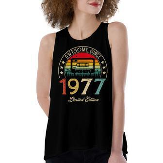 Awesome Since 1977 Vintage 1977 45Th Birthday 45 Years Old Women's Loose Fit Open Back Split Tank Top - Seseable