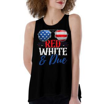 Red White And Due 4Th Of July Pregnancy Announcement Flag Women's Loose Fit Open Back Split Tank Top - Seseable
