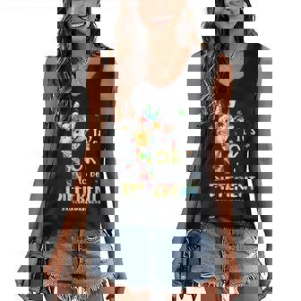 Autism Awareness Cute Giraffe Animal Its Ok To Be Different Women's V-neck Casual Sleeveless Tank Top - Thegiftio