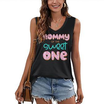 Mommy Of The Sweet One First Birthday Matching Family Donut Women's V-neck Casual Sleeveless Tank Top - Thegiftio UK