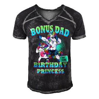 Bonus Dad Of The Birthday Princess Dabbing Unicorn Girl Men's Short Sleeve V-neck 3D Print Retro Tshirt - Seseable