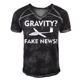Gravity Fake News Glider Pilot Gliding Soaring Pilot Men's Short Sleeve V-neck 3D Print Retro Tshirt - Seseable