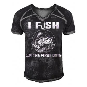 On The First Date Men's Short Sleeve V-neck 3D Print Retro Tshirt - Seseable