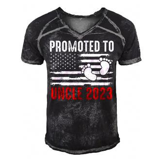 Promoted To Uncle 2023 Proud Family Baby Pregnancy Usa Flag  Men's Short Sleeve V-neck 3D Print Retro Tshirt
