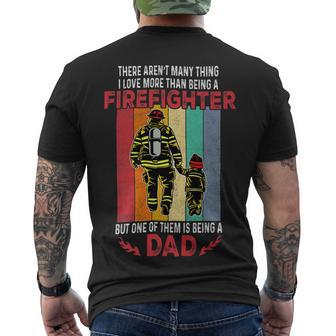 Firefighter Retro Vintage Father And Son Firefighter Dad Fathers Day Men's T-shirt Back Print - Seseable