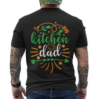 Kitchen Dad Cute Dads Best Dads Humor Fathers Day Quote Men's T-shirt Back Print - Thegiftio UK