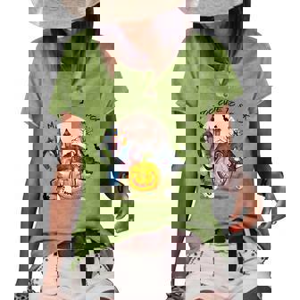 Im Too Cute To Spook The Witch Cat And Castle Halloween Women's Short Sleeve Loose T-shirt - Thegiftio