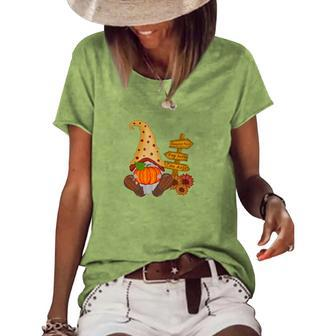 Pumpkin Patch Hay Rides Corn Maze Fall Gnomes Women's Loose T-shirt - Seseable
