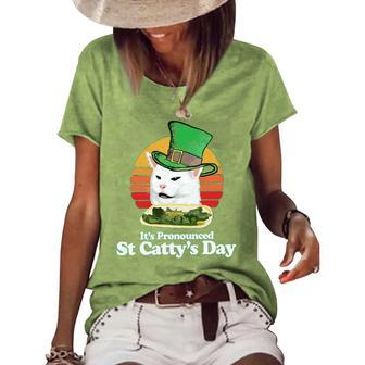 St Cattys Funny Arguing Cat Meme St Patricks Day Joke Graphic Design Printed Casual Daily Basic Women's Short Sleeve Loose T-shirt - Thegiftio UK