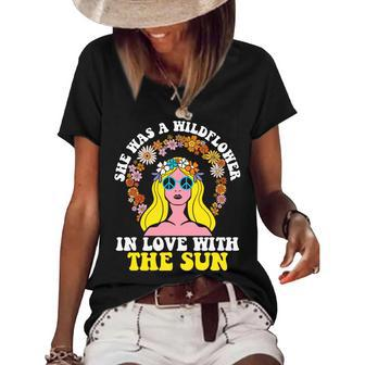 Hippie She Has A Wildflower In Love With The Sun Women's Short Sleeve Loose T-shirt - Seseable