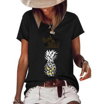 Trick Or Treat Halloween Pineapple Graphic Design Printed Casual Daily Basic Women's Short Sleeve Loose T-shirt - Thegiftio UK