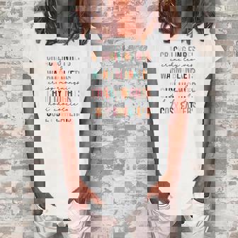 Fall Crackling Fire Crunchy Leaves Warm Blankets Chilly Nights Cozy Weather Hot Chocolate Popular Women's Loosen T-shirt | Seseable UK