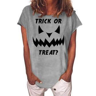 Trick Or Treat With A Jack O Lantern Pumpkin Halloween Women's Loosen T-shirt - Seseable