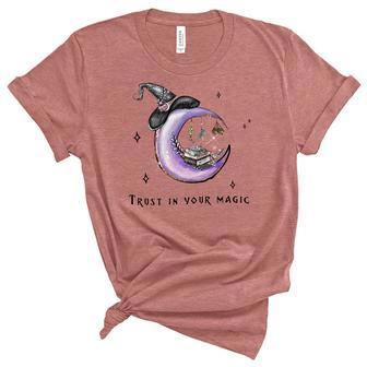 Hallowen Be Magical Witch Trust In Your Magic Women's Short Sleeve T-shirt Unisex Crewneck Soft Tee - Seseable