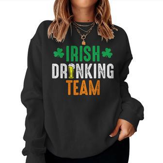 St Patricks Irish Beer Drinking Team Ireland Flag Clover Women Crewneck Graphic Sweatshirt - Thegiftio UK