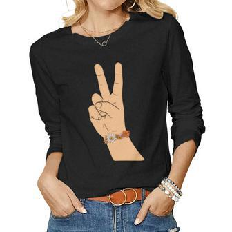 Hippie Happy V Sign Daisy Flower Design Women Graphic Long Sleeve T-shirt - Seseable