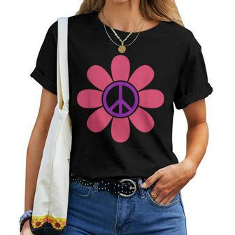 Retro Peace Sign Hippie Flowers 60S 70S Flower Peace Symbol Women T-shirt - Thegiftio UK