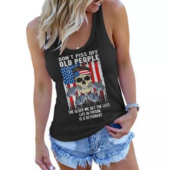 Lifting Weights Don’T Piss Off Old People The Older We Get The Less Life In Prison Is A Deterrent Women Flowy Tank - Thegiftio
