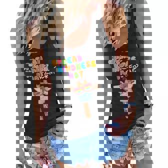 Spread Kindness Not Germs Masked Giraffe Graphic Design Printed Casual Daily Basic Women Flowy Tank - Thegiftio