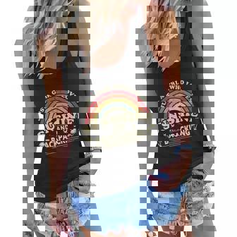 Travelling Design A Girl Who Loves Sunshine And Backpacking Cool Gift Graphic Design Printed Casual Daily Basic Women Flowy Tank - Thegiftio