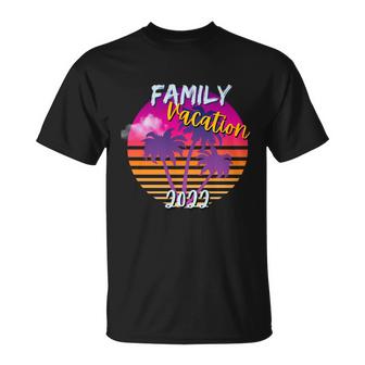 Family Vacation 2022 On Sunset And Palms Graphic Design Printed Casual Daily Basic Unisex T-Shirt