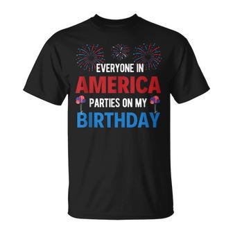 4Th Of July Birthday Funny Birthday Born On 4Th Of July Unisex T-Shirt - Seseable