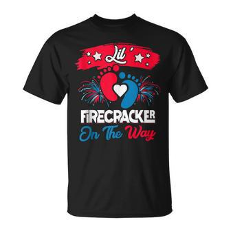 4Th Of July Pregnancy Patriotic Lil Firecracker On The Way Unisex T-Shirt - Seseable
