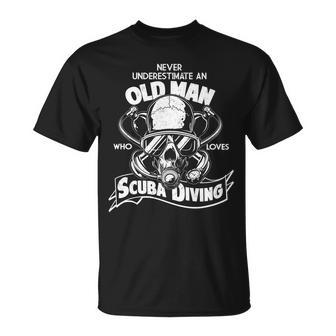 Old Man Who Loves Scuba Diving Tshirt Unisex T-Shirt - Monsterry