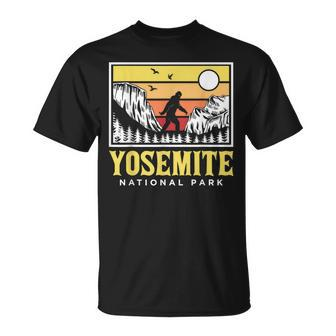 Yosemite National Park Us Bigfoot Sasquatch Yeti Funny Gift Unisex T-Shirt - Seseable