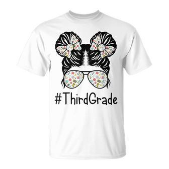 Hello 3Rd Grade Back To School 1St Day Kids Messy Hair Bun Unisex T-Shirt - Seseable