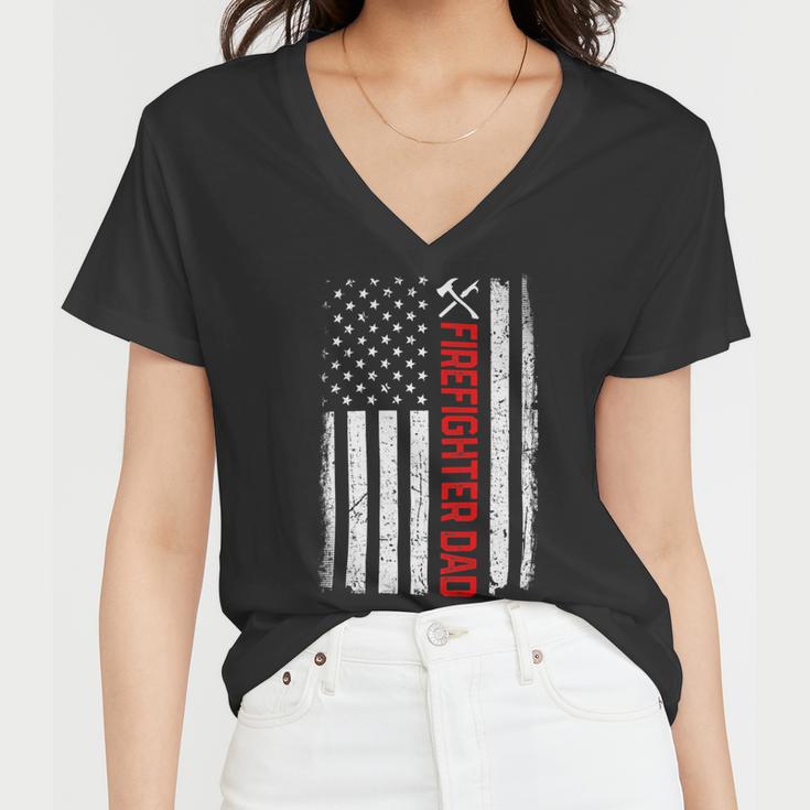 Firefighter Retro American Flag Firefighter Dad 4Th Of July Fathers Day Women V-Neck T-Shirt