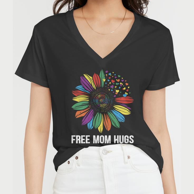 Free Mom Hugs Daisy Lgbt Pride Month Women V-Neck T-Shirt
