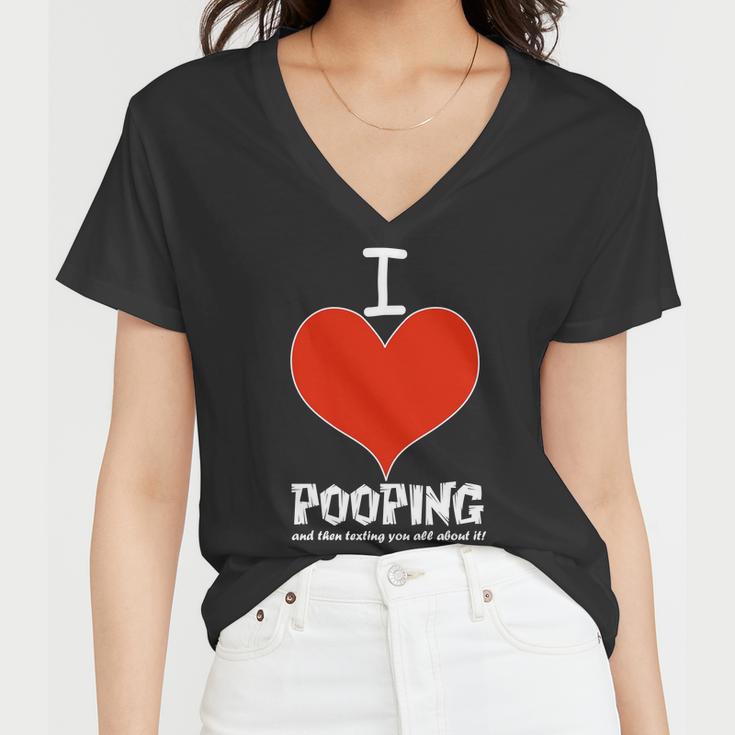 I Heart Pooping And Texting Tshirt Women V-Neck T-Shirt