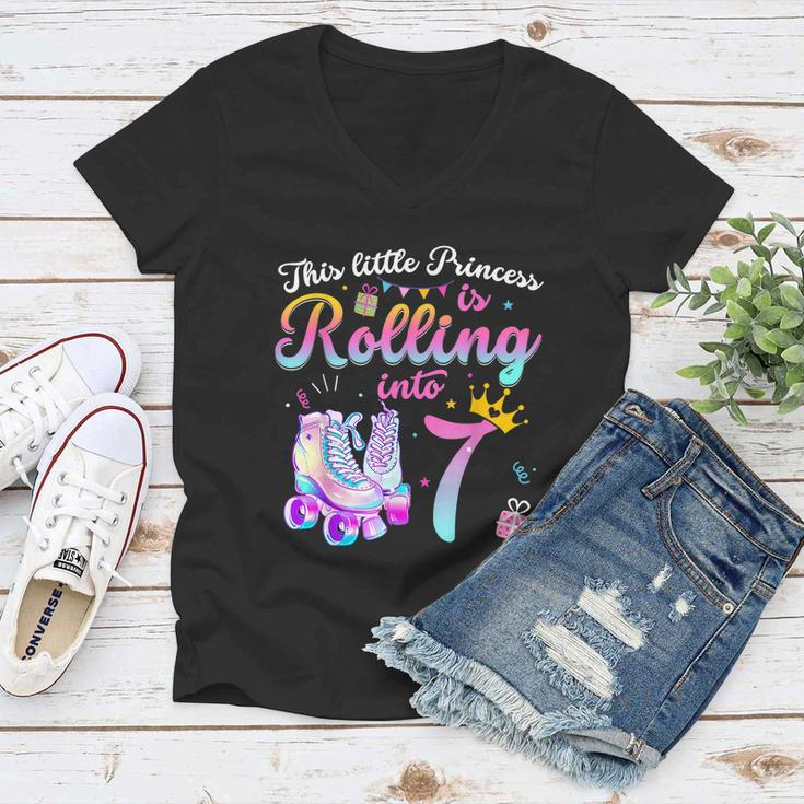 Roller Skate 7Th Birthday Shirt 7 Year Old Girl Party Outfit Women V-Neck T-Shirt