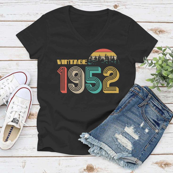 Vintage 1952 Sun Wilderness 70Th Birthday Tshirt Women V-Neck T-Shirt