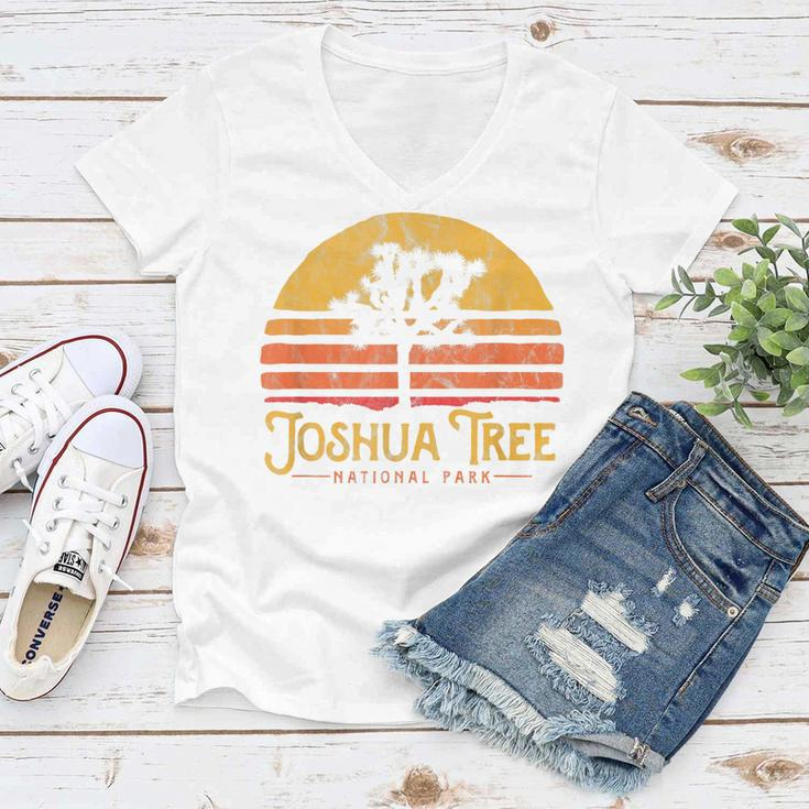 Vintage Joshua Tree National Park Retro V2 Women V-Neck T-Shirt