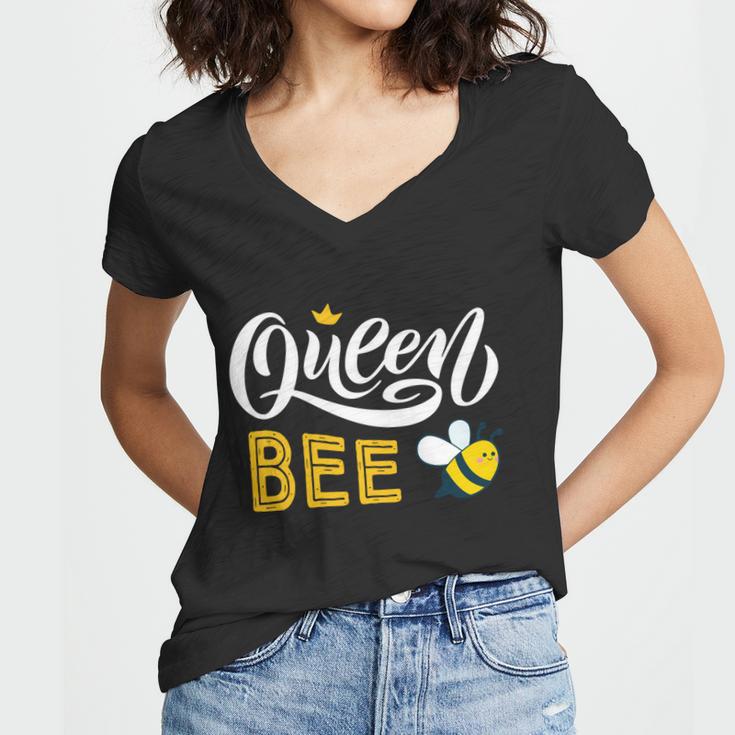 Beekeeper Queen Bee Cute Bees Honey Lover Queen Bee Gift Women V-Neck T-Shirt