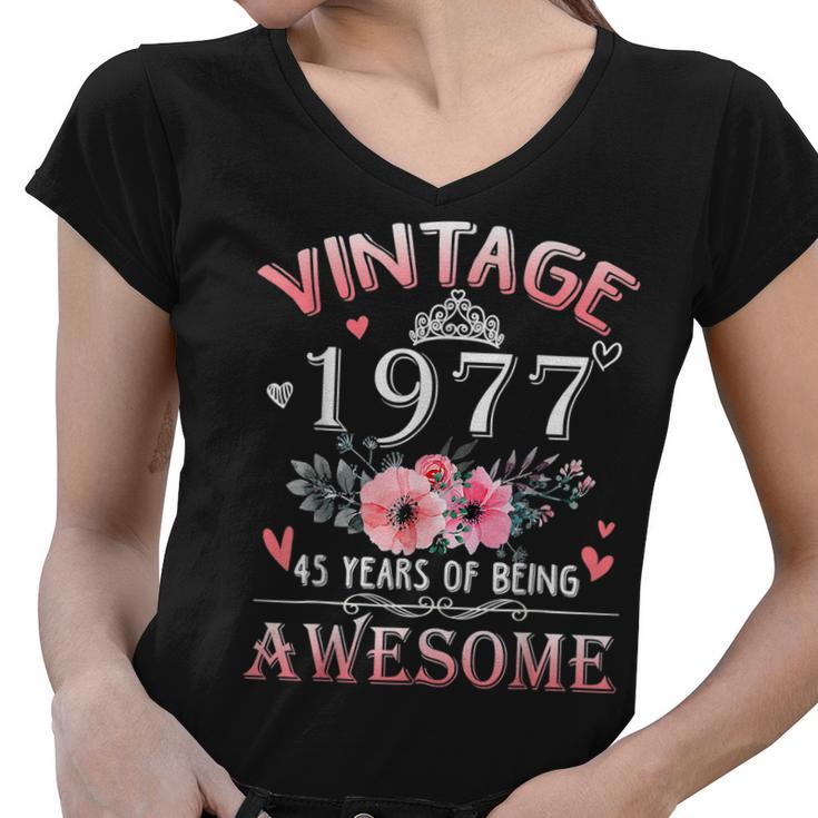 45 Year Old Made In Vintage 1977 45Th Birthday  Women V-Neck T-Shirt