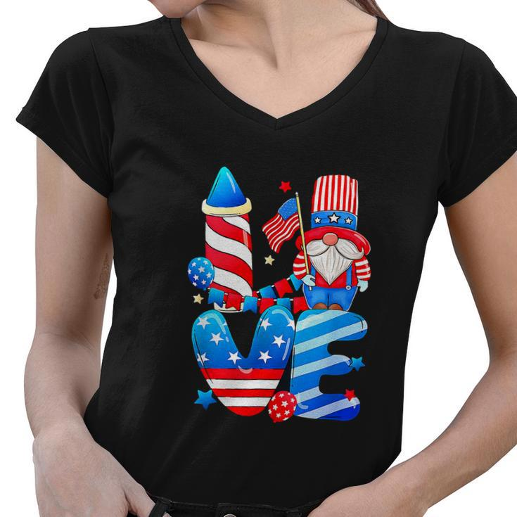 4Th Of July 2022 Patriotic Gnomes Funny Women V-Neck T-Shirt