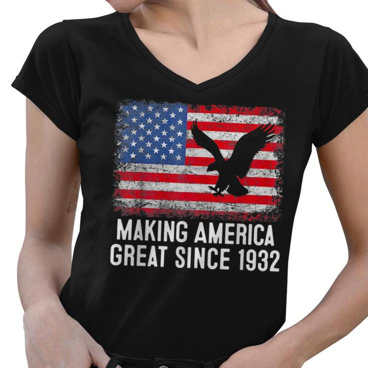 90Th BirthdayMaking America Great Since 1932  Women V-Neck T-Shirt