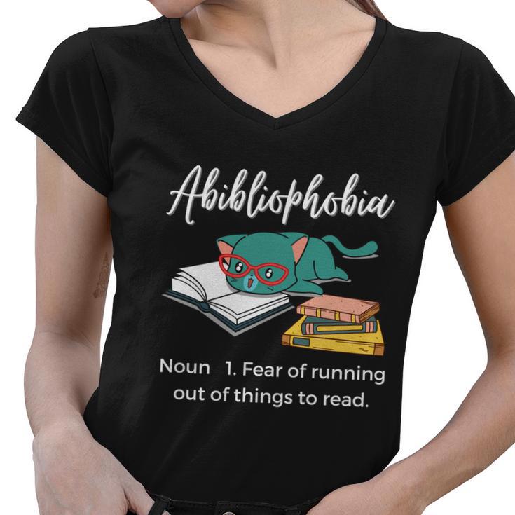 Abibliophobia Book Lover Cat Reading Funny Gift Women V-Neck T-Shirt